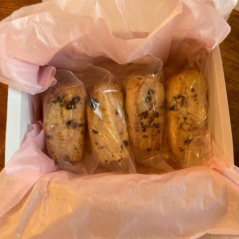 80_【個包装ギフトセット】クリームスコーンチョコレート4個入り